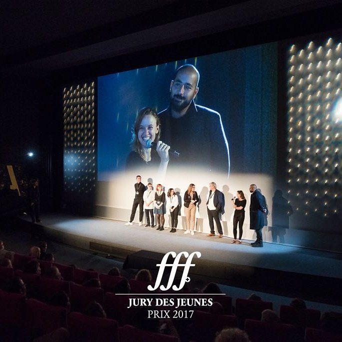 fffh_'s tweet photo. Le Prix du #JurydesJeunes du #FFFH2017 attribué à #SaraForestier et #RedouanneHarjane hier @Red1Harjane 👏💐😀 https://t.co/UXTg3LG3IH