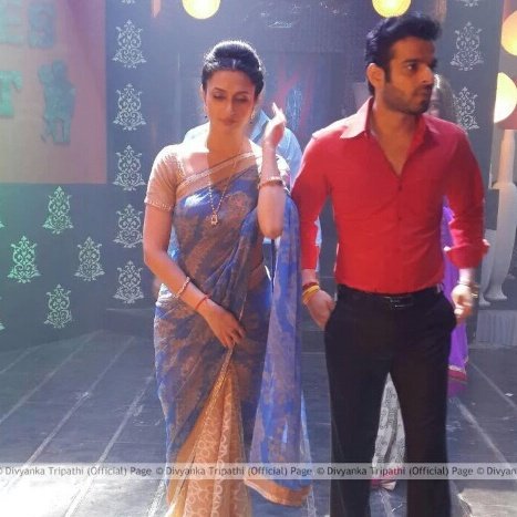 Mayabotiiii's tweet photo. @StarPlus Why asking ?Use ur own brain na?Oops did I say use ur brains?My mistake u idiots already sold it off on OLX👋 #RipYhm #DontEndKqhak https://t.co/xeZVL9Tpdl