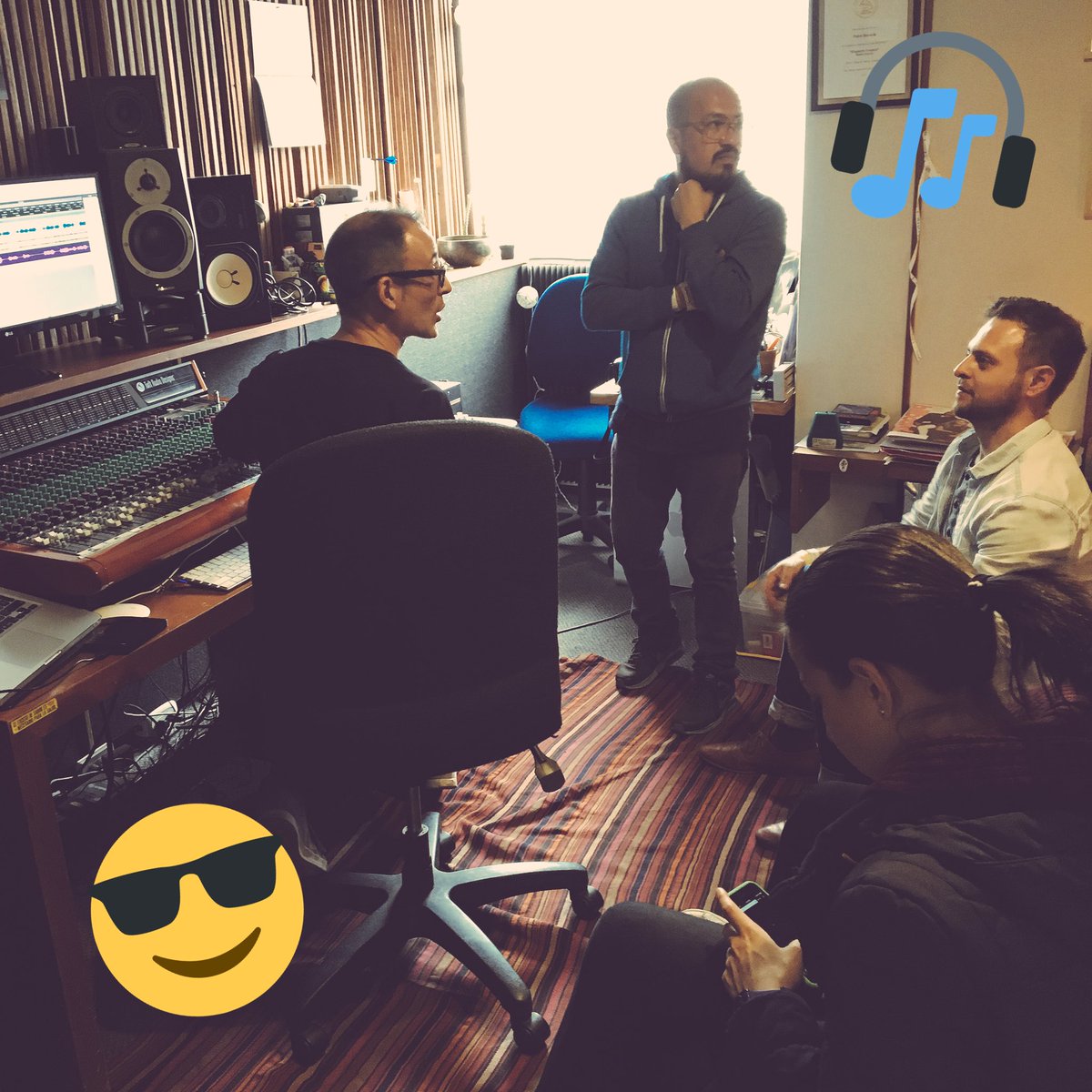orbitarecords's tweet photo. Estuvimos en los estudios de @PolenRecords haciendo un bello trabajo con @Sonidosenraiz para lo nuevo de @tunacola Esto se viene mortal 👊💥 https://t.co/8XhvZWy35p