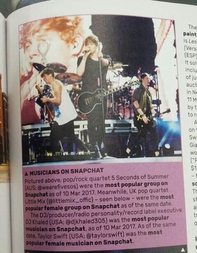 Oficial5SOSARG's tweet photo. Los chicos aparecen en el libro Guinness como la banda más famosa de Snapchat! #5SOSA https://t.co/EHp02go4gY