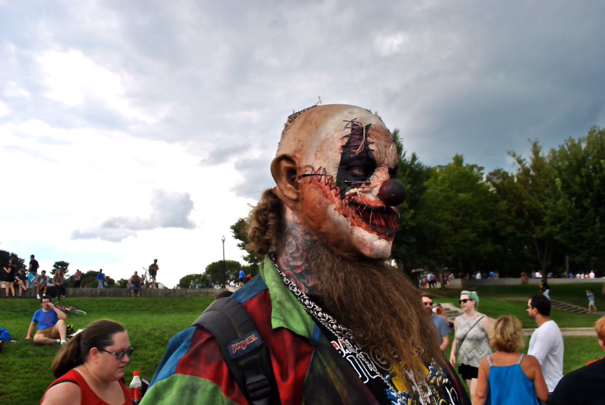 TheIndypendent's tweet photo. One thing #MOAR &amp; the #JuggaloMarch have in common: they are formed by members of America’s neglected working class. https://t.co/zWdqLJQRgw https://t.co/UW8UzN8LXB