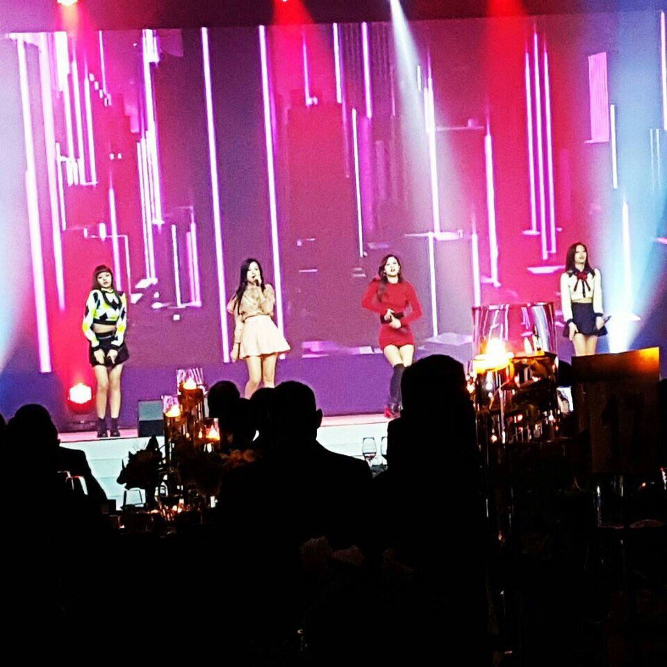 LaliceThailand's tweet photo. 💜 สาวๆ #BLACKPINK ที่งาน the Pacific Army Chiefs Conference (PACC) ค่ะ 
©winneocent ,YGBlackPink https://t.co/2wyXzrYsvD