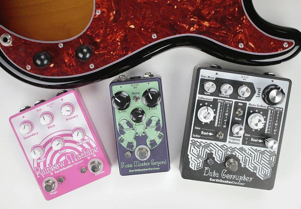 EarthQuakerDev's tweet photo. Sugar, spice and everything nice!🌈🎉 Thanks, @earthquakerdev!
📸 @patrickhunter
・・・
#earthquakerdevices #earthquaker #eqd #gearybusey #knowyo… https://t.co/dAdxvjswij