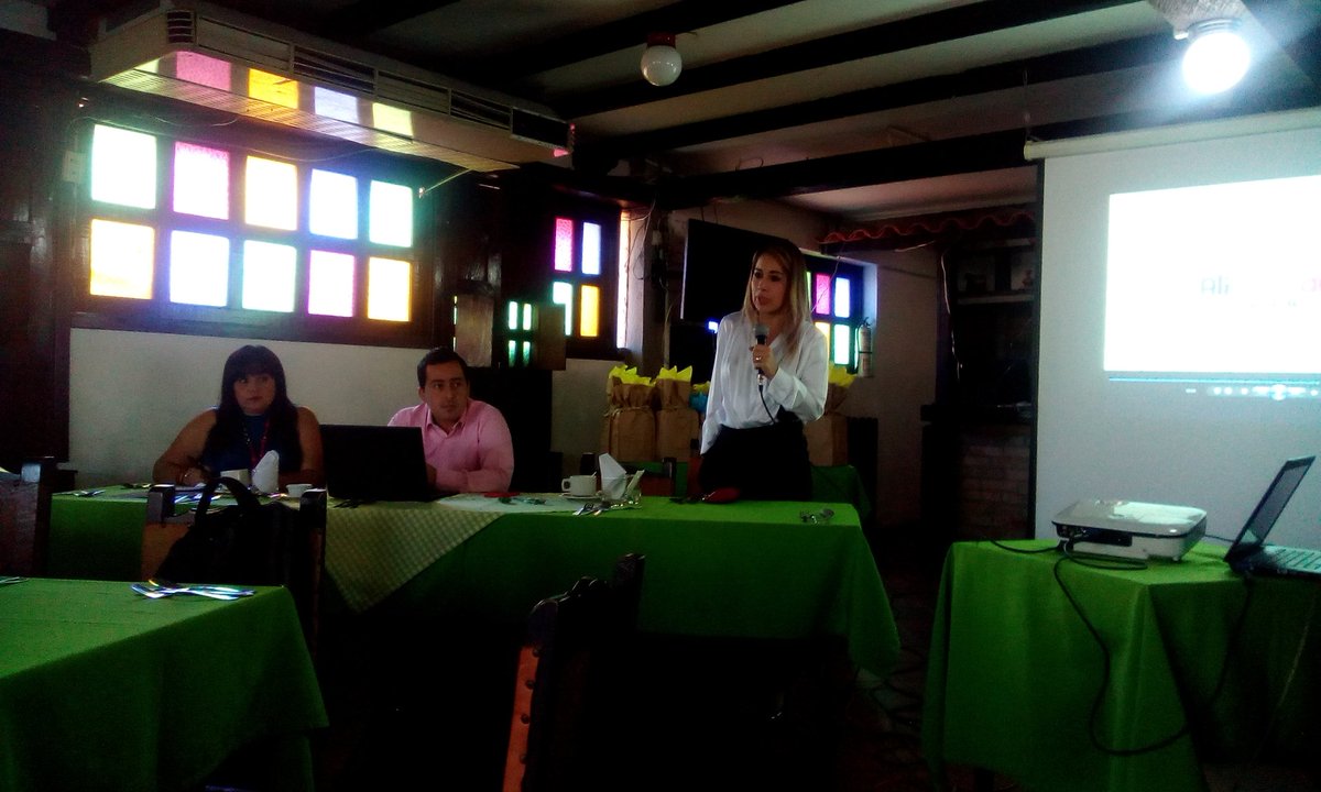 OLUNoticias's tweet photo. #RuedaDePrensa @AlimentandoSder #ProgramaDeAlimentacionEscolar #Santander https://t.co/GdUdLr2SKR