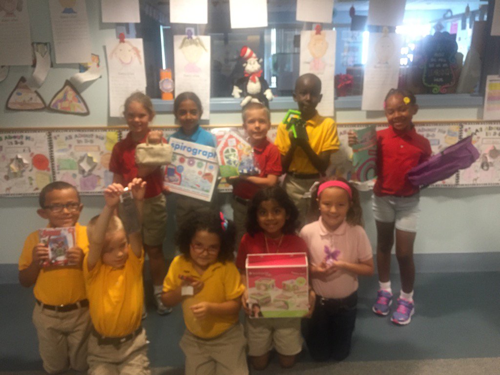 MrsBonenberger's tweet photo. 2nd grade bingo board winners for consistently having neat handwriting! Great job! #wermh https://t.co/Els9viWnY4