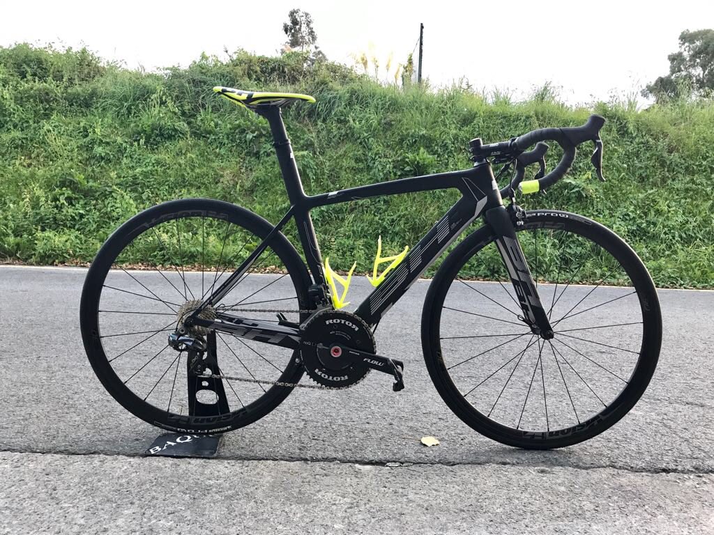 BaqueTeam's tweet photo. #BaquéBHTeam Nuestras @BH_Bikes ya están a la venta por 2200€.
¡No dejes pasar la oportunidad!
https://t.co/G7lSdJeqPs https://t.co/dKForlGKTg