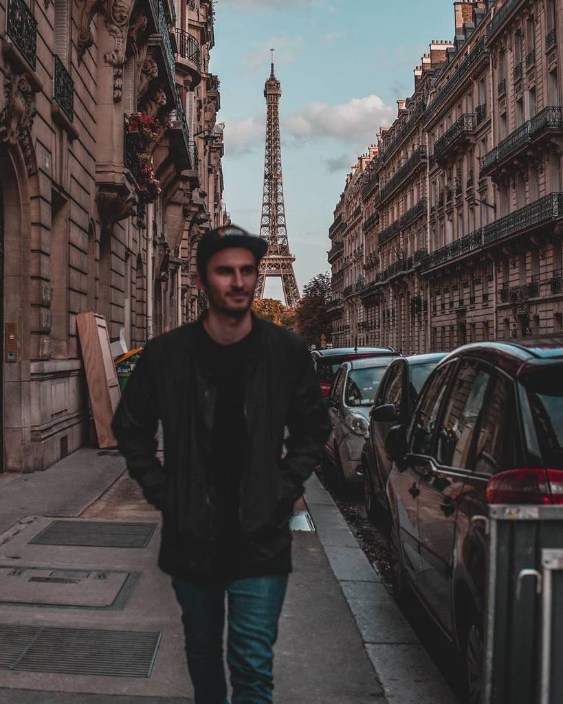theN3FF's tweet photo. Doing stuff in paris 🇫🇷 📷 @feslove
#paris #eiffeltower #street #vans #cheapmonday #sony #a6500 #alpha #sonyalpha #dj #producer #n3ff #vaca… https://t.co/h6M0HSDDhq