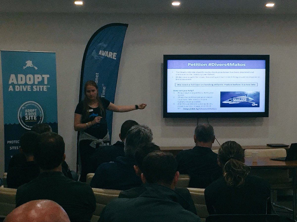 padiaware's tweet photo. Rallying support for Mako sharks 🦈 @PADI #MemberForum -Have you signed the petition yet? #Divers4Makos https://t.co/t1Uk0sjykh #SharkLeague https://t.co/Cpnh7nk0AZ