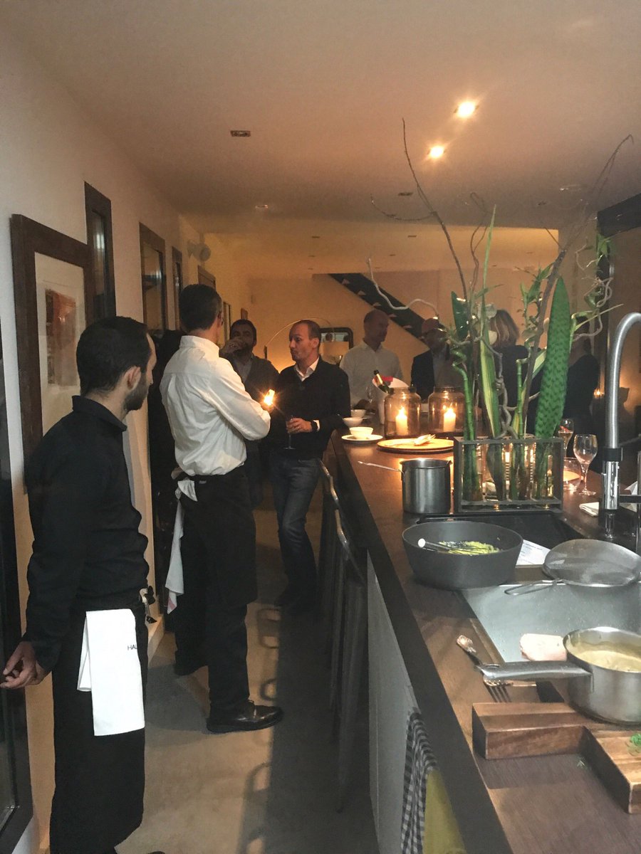 Tous au Restaurant tweet media