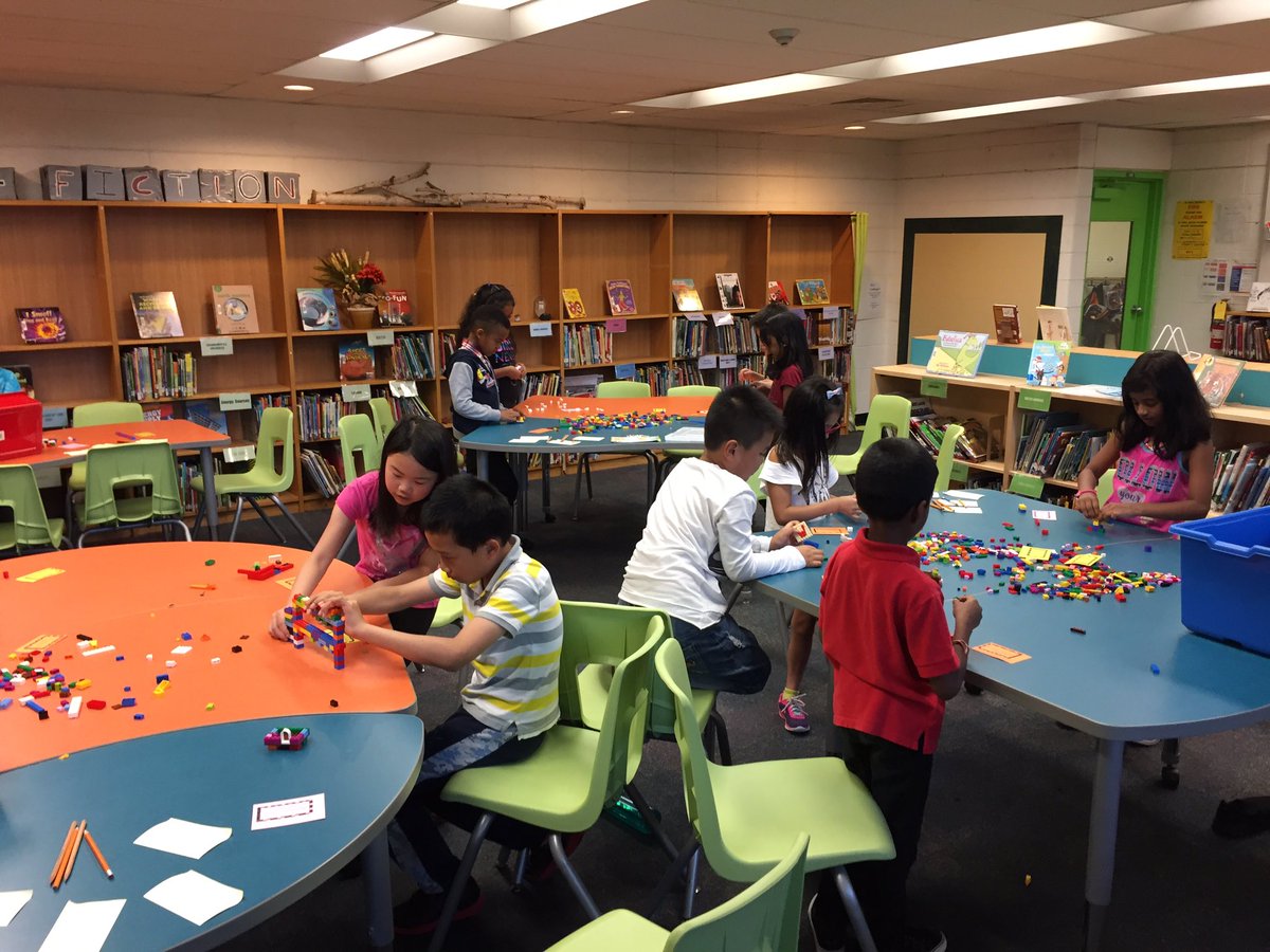 salibhaiAPSLC's tweet photo. APS Grade 3s in action: MAKER lego tasks https://t.co/4QMsS7FxDz