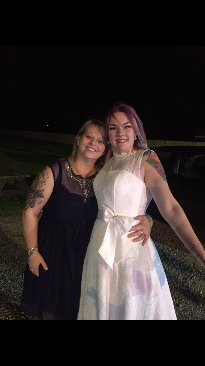 Simplyido2012's tweet photo. Jeanette Levick with her lovely bride #Simplyido2012 #NDEWA #table 17 #shoutout https://t.co/8vUyF07q6N