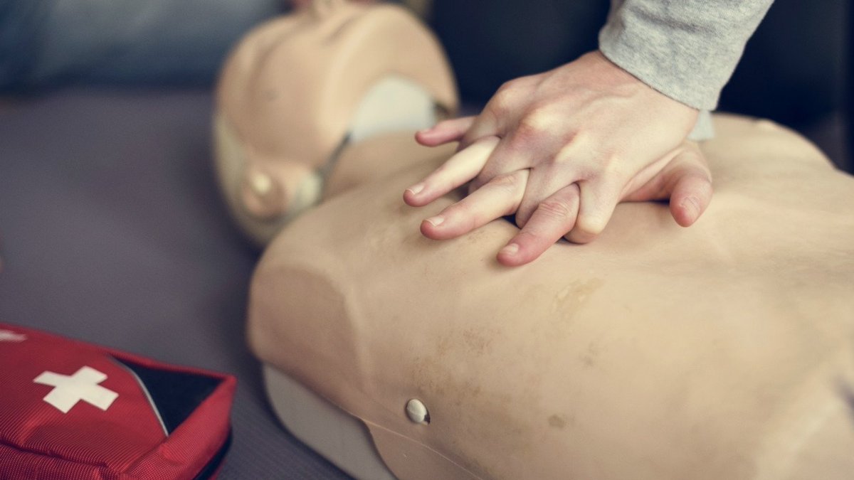 ⛑ Gain a recognised #FirstAid qualification with our #Qualsafe accredited courses. Book online now ⛑ sales.sthelens.ac.uk/collections/he… #StHelensHour
