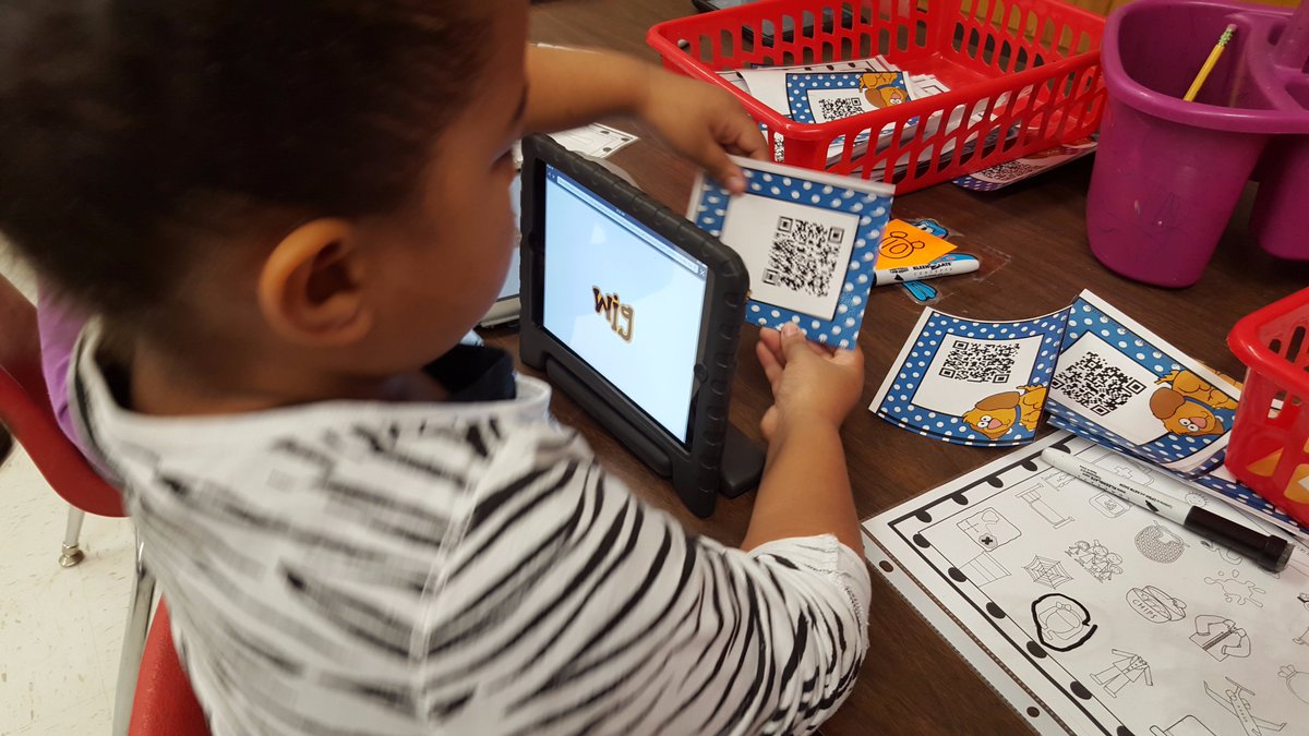 leaannmorris's tweet photo. QR Happenings!! #goroguish #goglobal #qrcodes #kindergarten https://t.co/siGnysRzKa