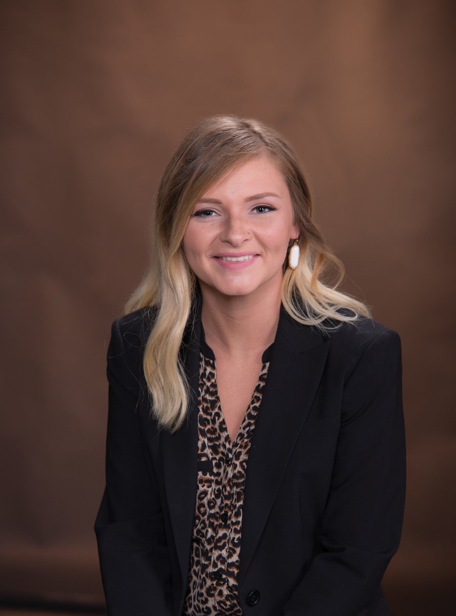 cowboyjournal's tweet photo. Staff Spotlight: Kaylia McCracken of Elgin, Okla., is an agricultural communications senior graduating in December.
https://t.co/XqnwTRl8mH https://t.co/X6quFgqGYz