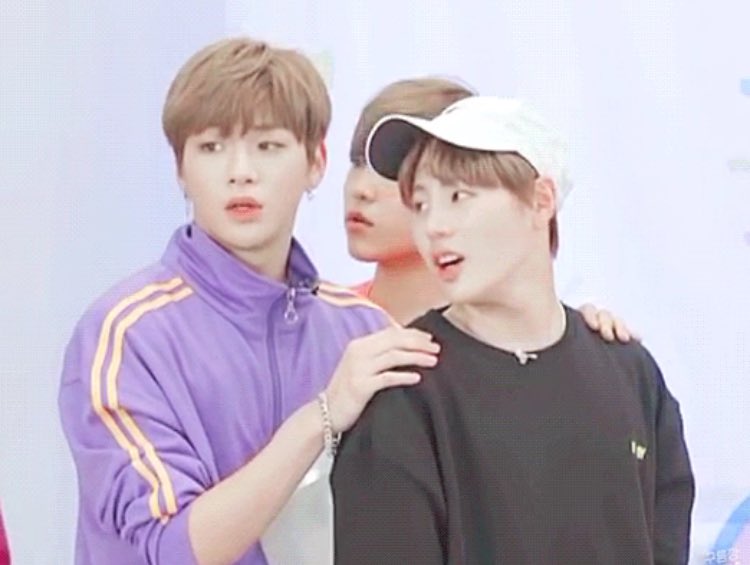 wannaonecouples's tweet photo. sungwoon and daniel ♡ https://t.co/A5F1I8PxfW