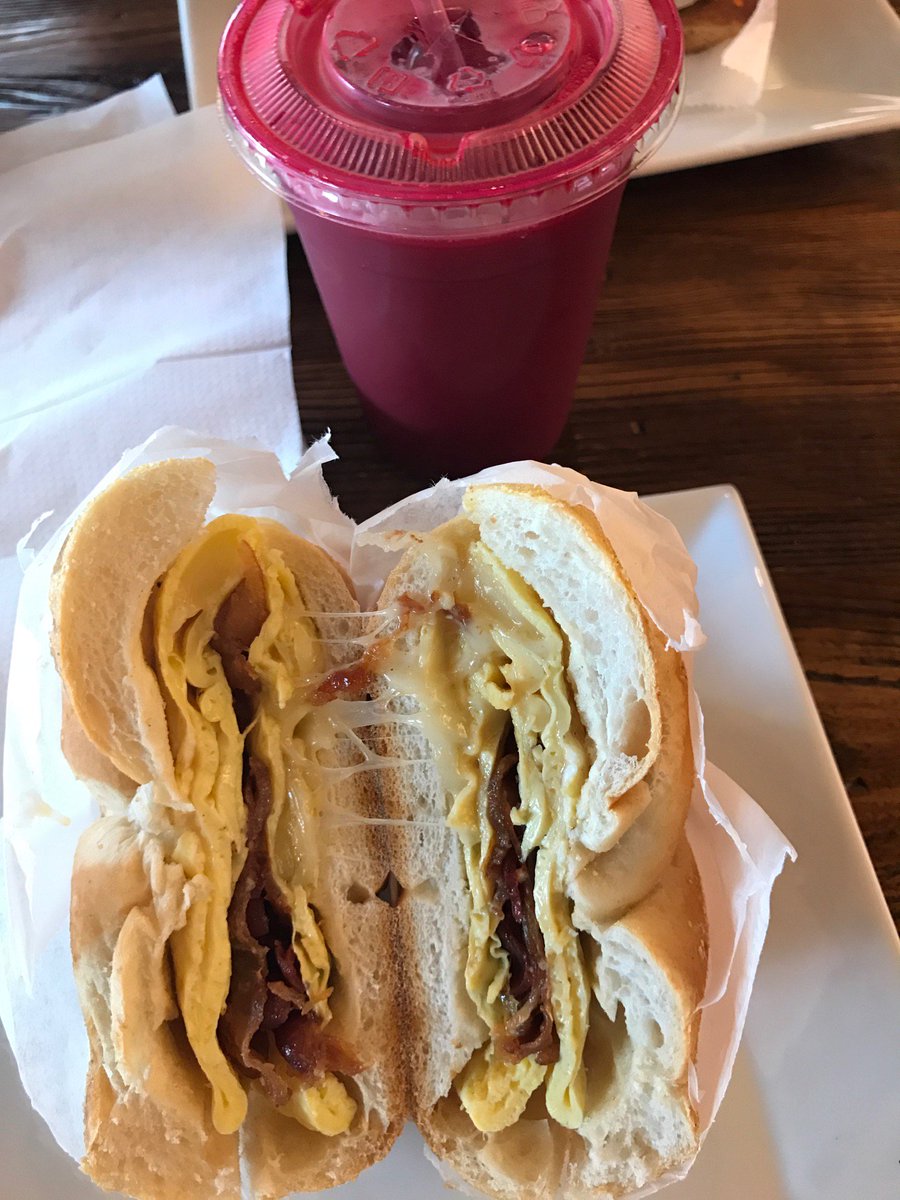 DukeofDevereaux's tweet photo. Breakfast time! (at @DumboKitchen in Brooklyn, NY) https://t.co/s1PQjXREwI https://t.co/6GTAPT8GdM