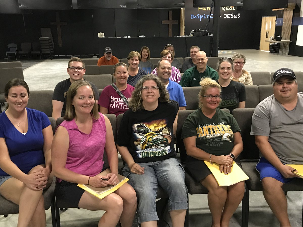 Great Neighborhood Captains meeting last night!!!  #SupportLMstudents #VoteFor17 #LMPride