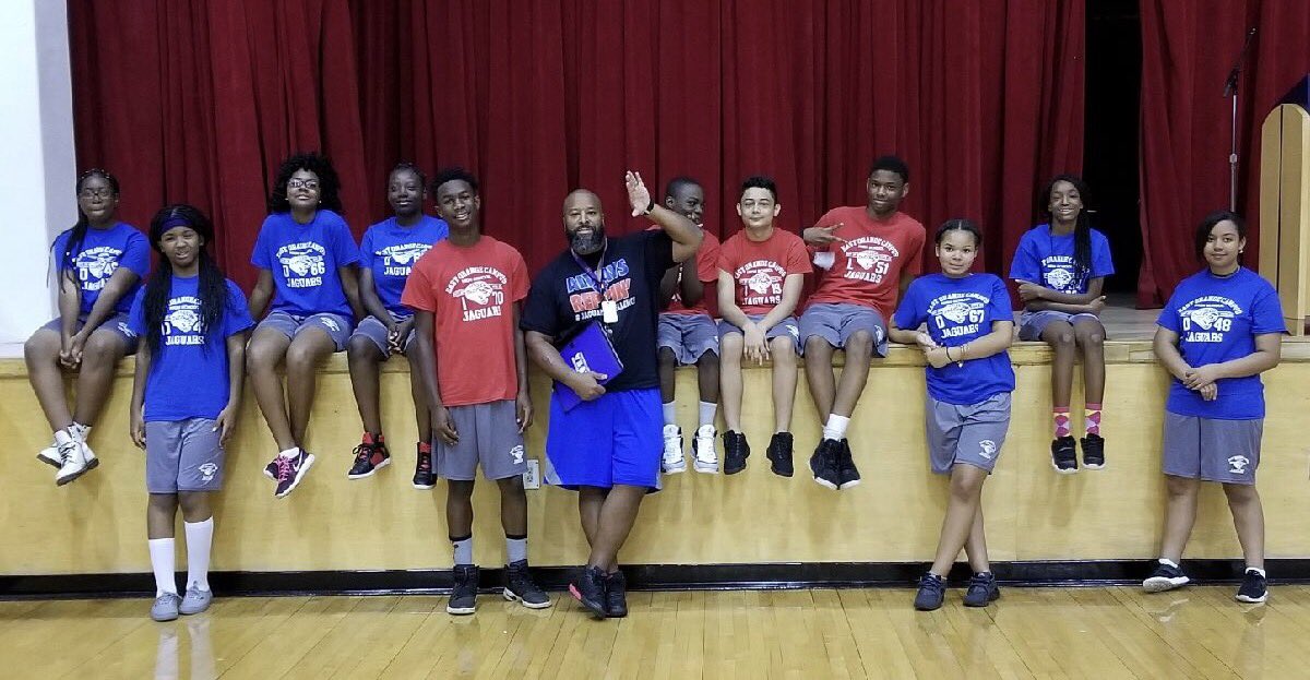 Another day of having 100% of my 9th graders being fully dressed! Holding students accountable and setting the standard #EOCHS #Noearbuds