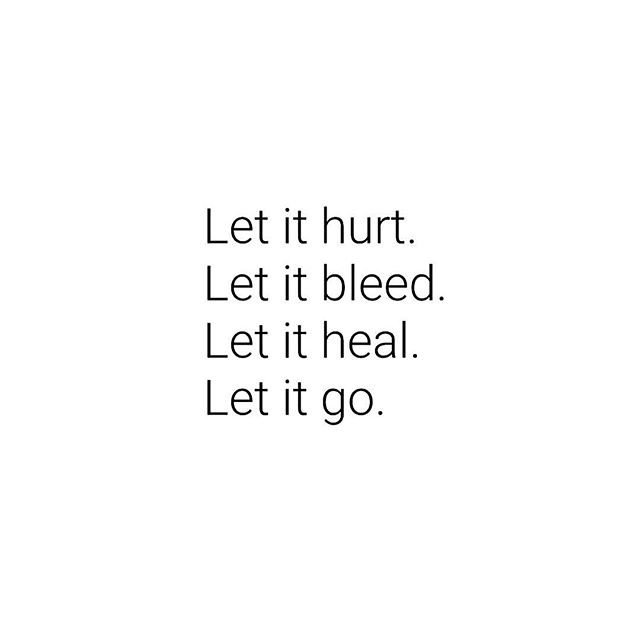 SWUN2ear's tweet photo. Reposting @myfuturenotes:
Let it hurt, but let it go. #ithurts #letgo #motivationalquotes #motivation #quotes #myfuturenotes https://t.co/JeYyiKNAwU