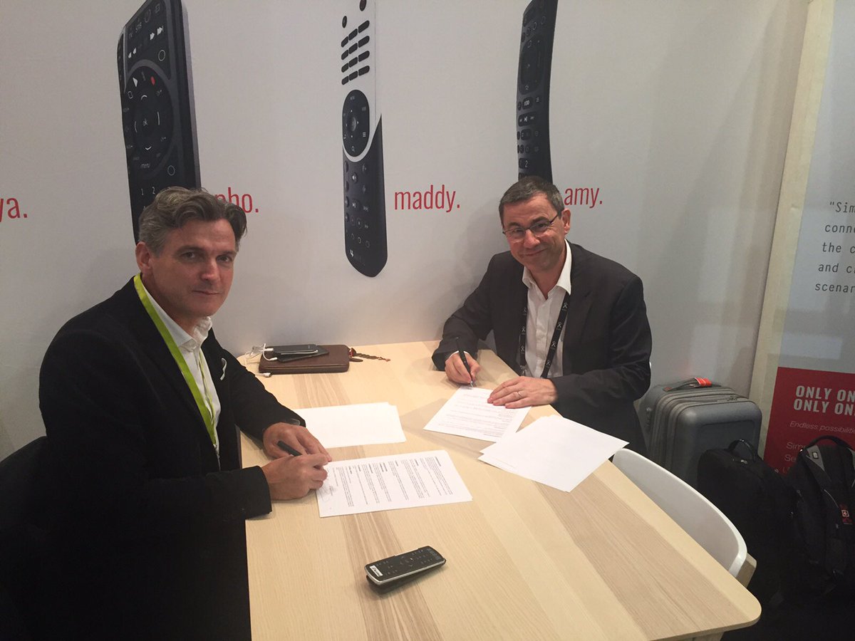 Otodo (@otodoofficiel) on Twitter photo #Otodonews
Otodo et <a href="/4MOD_Technology/">4MOD Technology</a> scellent un partenariat tourné vers l'innovation dans le cadre de l'#IBC2017 ! #Otodonews
Otodo et <a href="/4MOD_Technology/">4MOD Technology</a> scellent un partenariat tourné vers l'innovation dans le cadre de l'#IBC2017 !