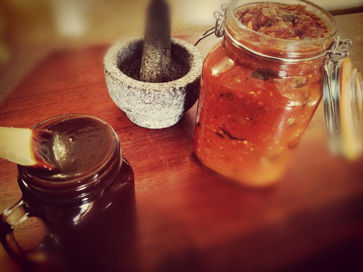 saw_cy's tweet photo. Smokey mexican bbq sauce..two day process#Saw_cy https://t.co/r4F3QEgMBZ
