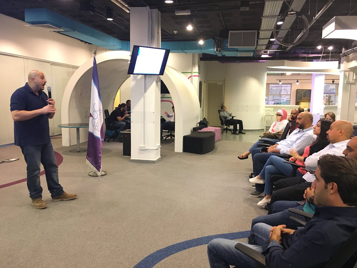 ZainJo's tweet photo. Mr. Mustafa Ghalayini is talking about the power of emotions and how to leverage it to improve social media @ZINCJordan @ebcjo 
#ZINCJO https://t.co/KFyyhrTVAM