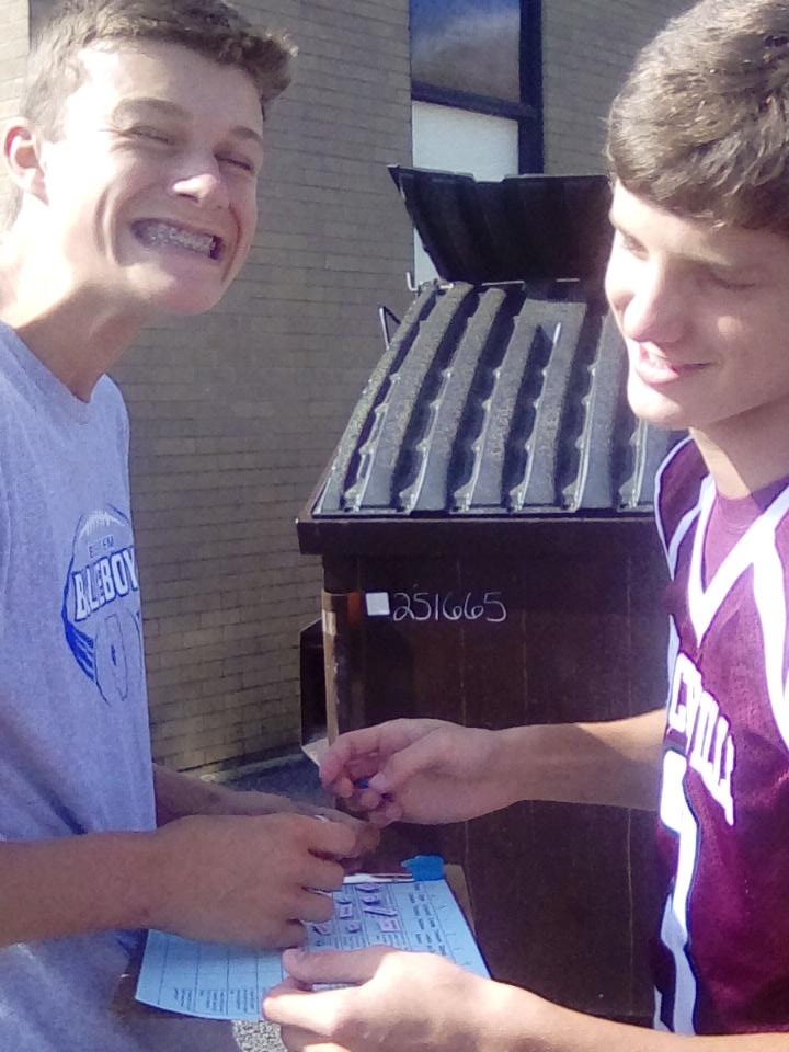LearningIn456's tweet photo. Dean and Brady are filling up their score cards! #princespride https://t.co/E9gDk4mVij