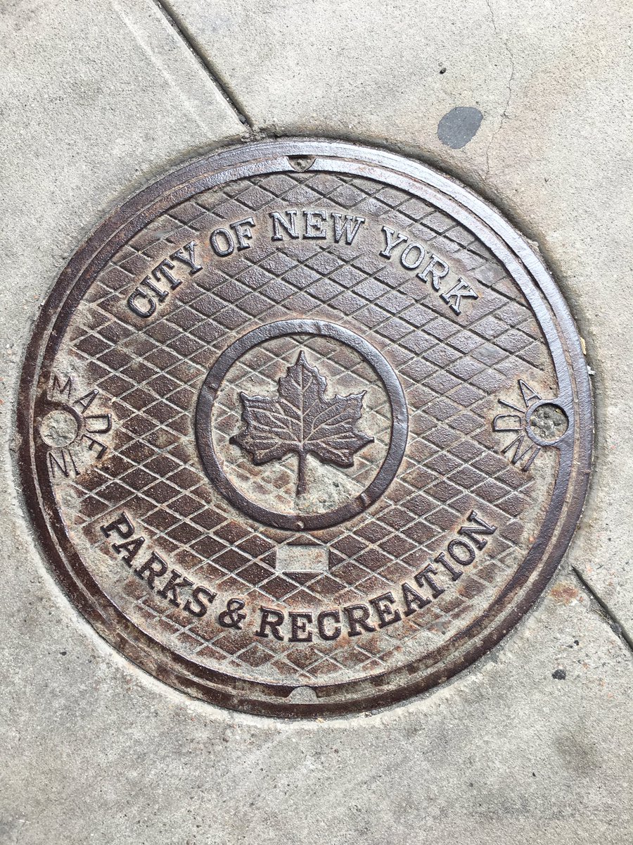 40covers's tweet photo. if you like #manholecovers (duh, of course you do!), follow along at this instagram feed: @fortycovers https://t.co/dFWTSyzdvM