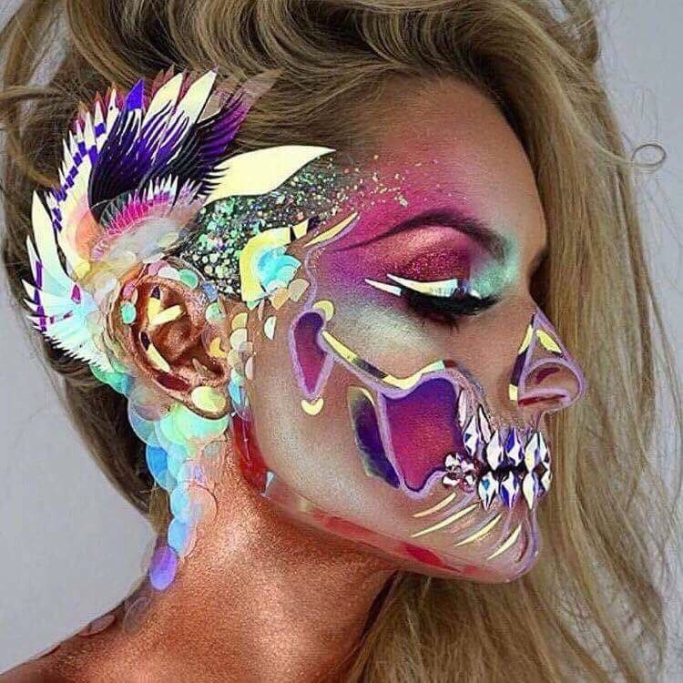 LexHoundi_xo's tweet photo. @DesiPerkins Halloween makeup looks? 👻 https://t.co/TIuReI9K73