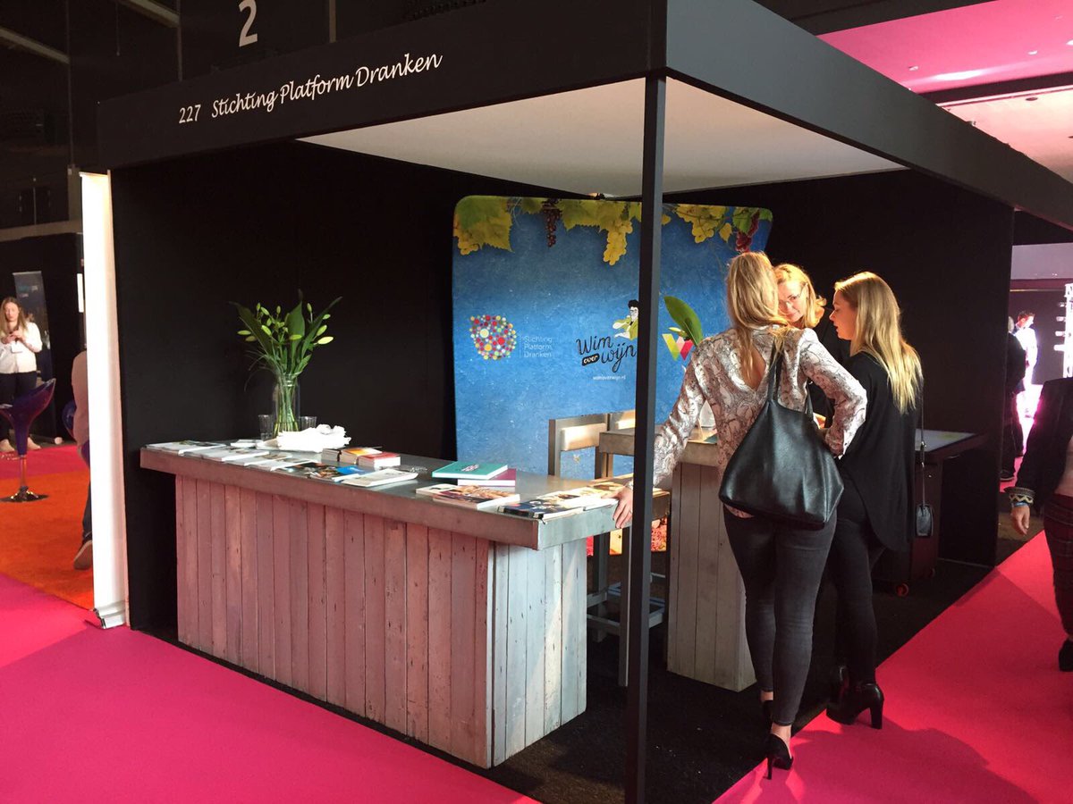 drankenacademy's tweet image. Wij zijn aanwezig met onze nieuwste trots #sden 3 "Ik weet meer van wijn" @Gastvrij_Rdam  stand 227