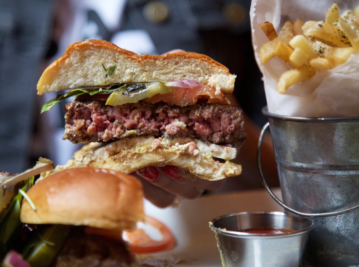 DeathAve's tweet photo. You feta believe it's#NationalCheeseBurgerDay ๐๐The only question is which of our beers do you want to pair with our feta burger ๐ป
#deathAve https://t.co/8m8SVJSY4P