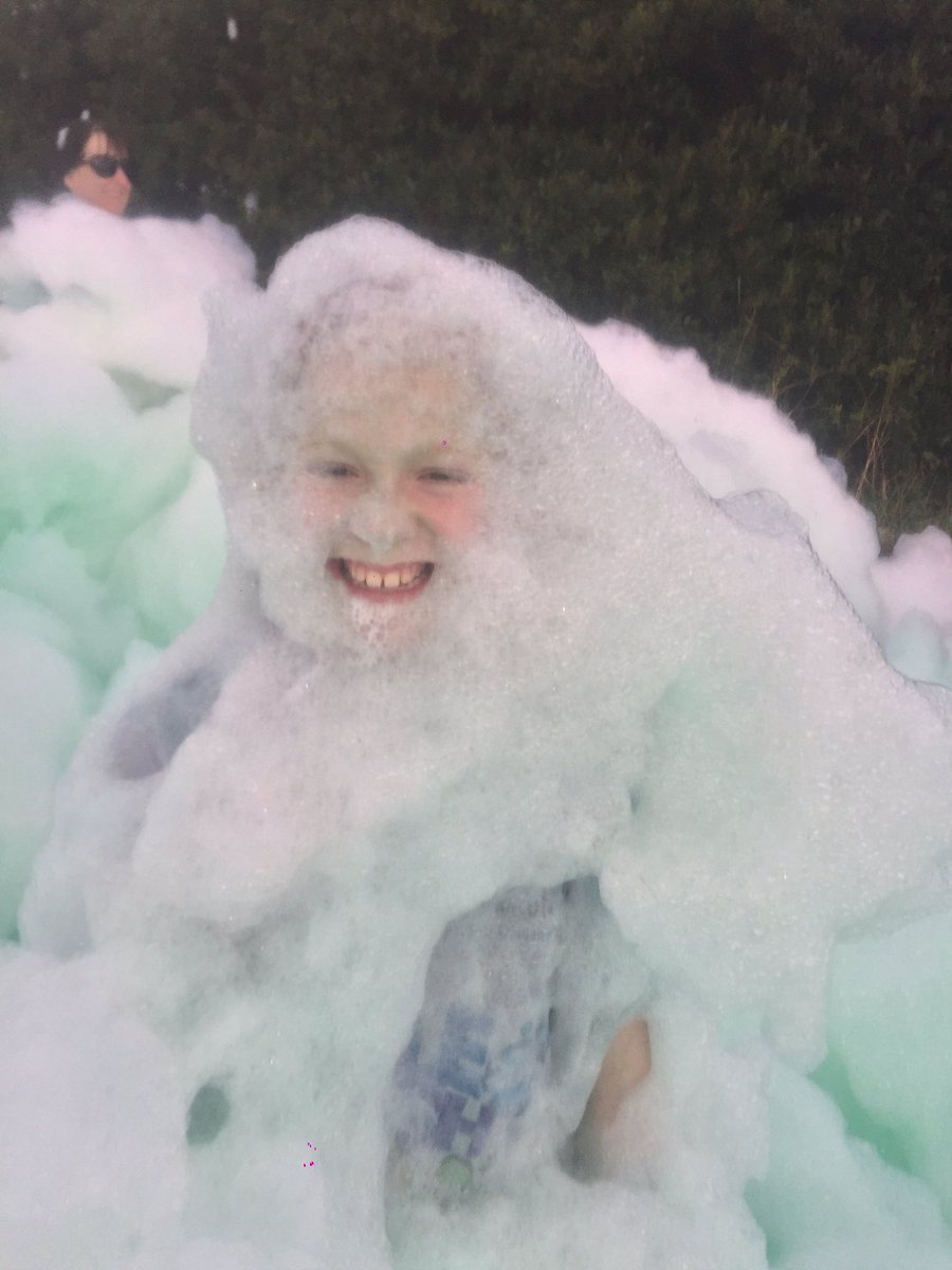 Toneandcontrol's tweet photo. Awesome fun at the St. Peter hospice bubble run... trouble is I now look like shrek! #stpetershospice https://t.co/tnajuLDqw5