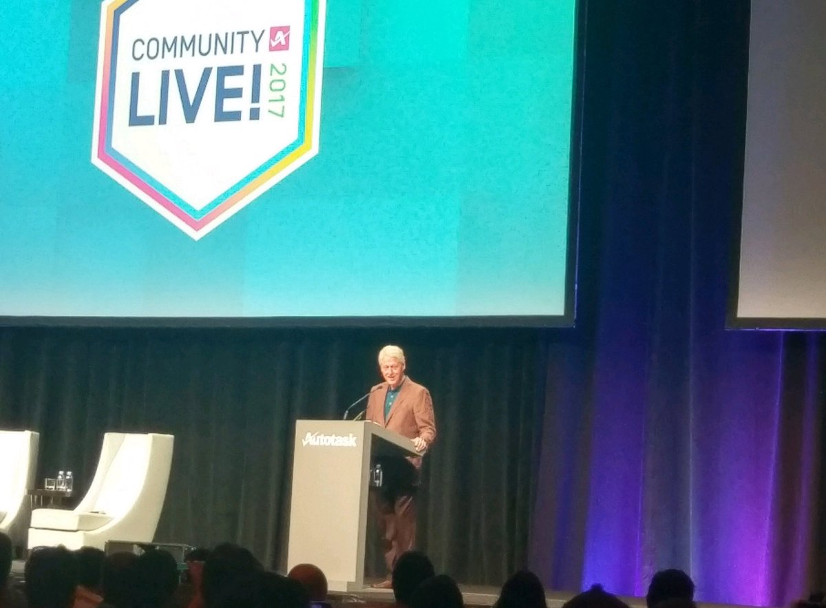calvin_close's tweet photo. President Bill Clinton delivering the keynote address at @Autotask’s #CommLive conference! https://t.co/iNtEdCAMma