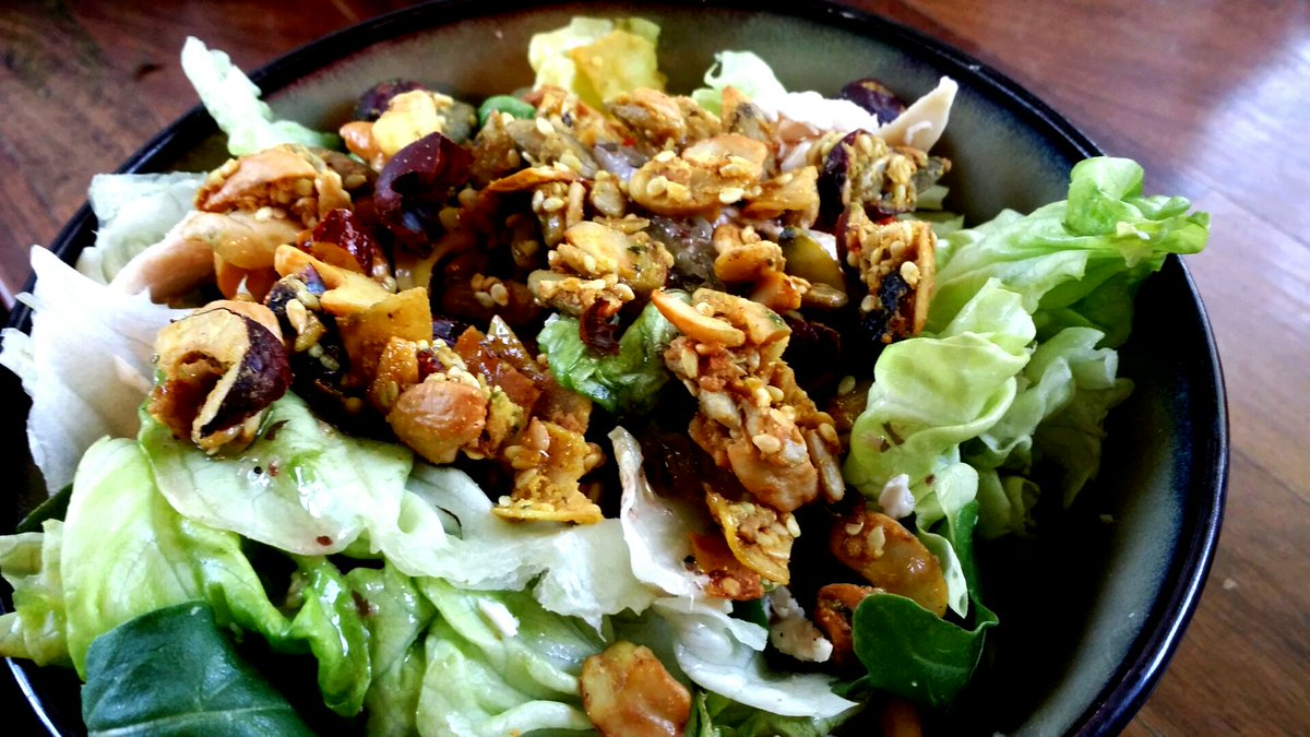 luckyrabbitsnx's tweet photo. Elevate any salad by adding Lucky Rabbit Snacks. #elevatesnacking #healthysnacks #vegan https://t.co/HE74uubScK