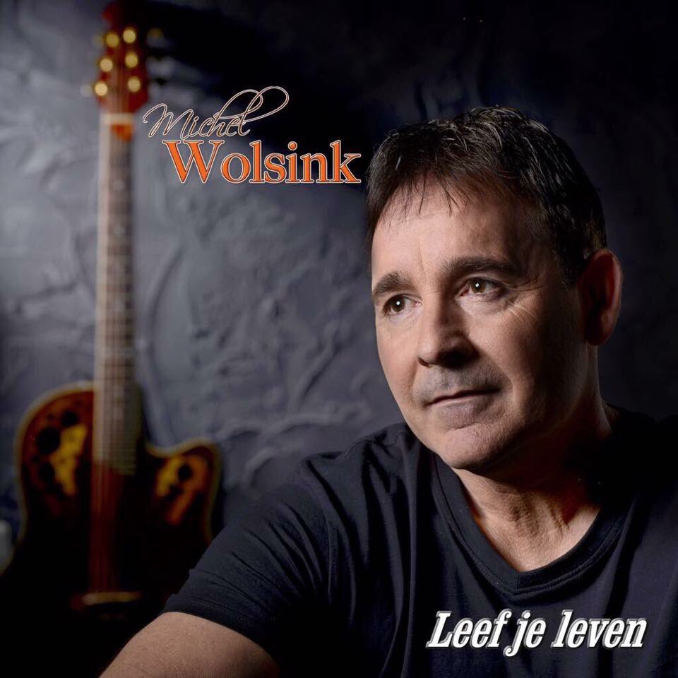 jolandavdongen's tweet photo. Leef je leven van @Michel_Wolsink staat vandaag op 10 bij TV Oranje ! 
Stemmen kan 1 x per uur via: https://t.co/aWcFhheMVH https://t.co/pSAuLXqc5v