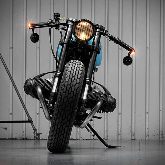 carsmotorbikes_'s tweet photo. #BMW R100 by Sinroja Motorcycles
Cool stance!
#CustomMotorbikes #CafeRacers
https://t.co/sDsxStLUMX https://t.co/49qOW3IxH7