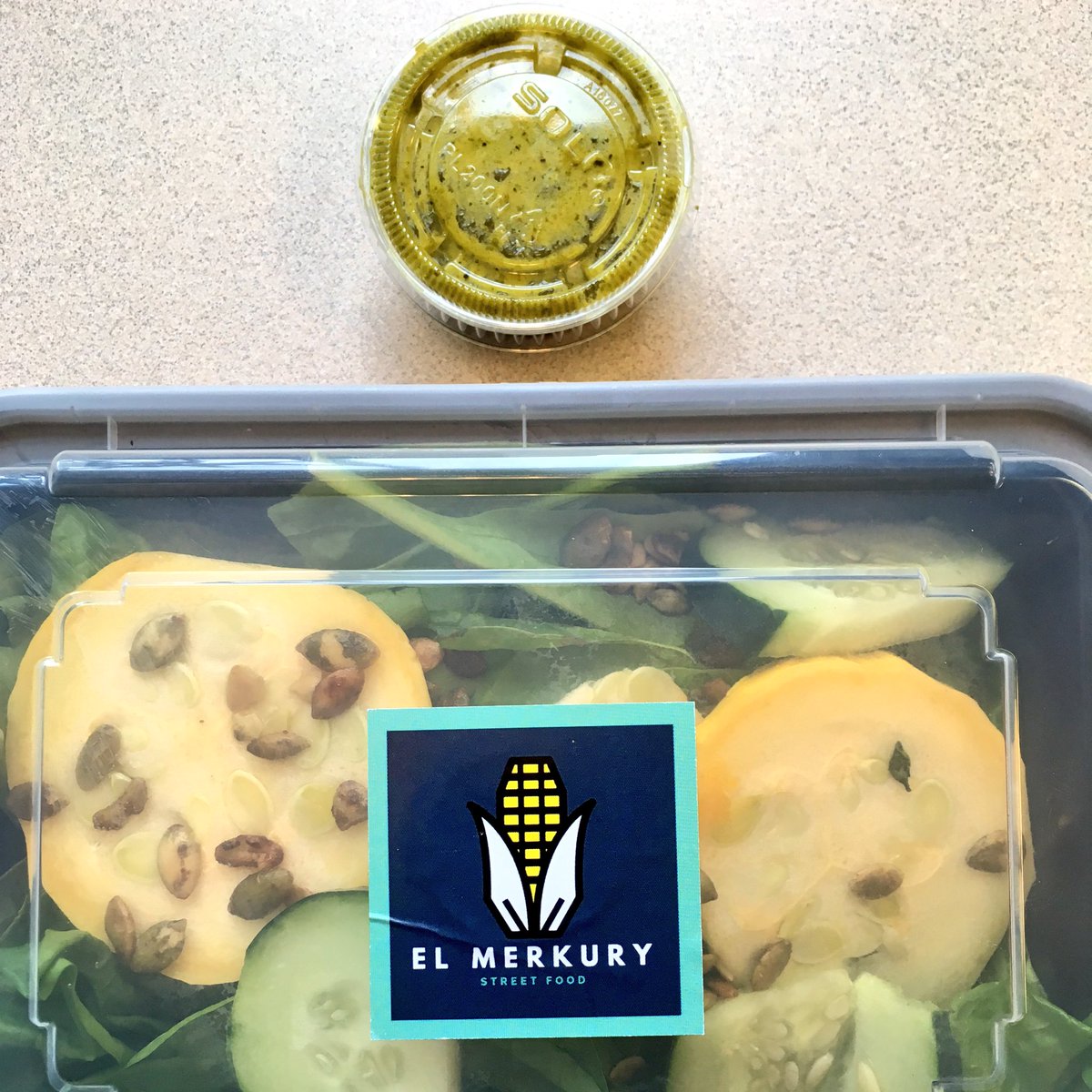 _swellness's tweet photo. I'm ALWAYS behind a green #salad with #homemade dressing. #thanks @cardoneparts for $2 off the #healthy option of the day at @gofooda 😊 https://t.co/ayF2DKr5yf