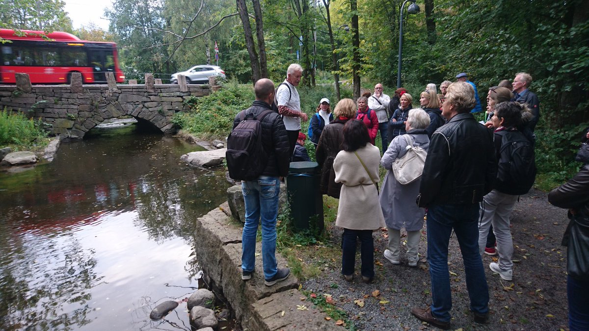 paulmikaelsen's tweet photo. Learning about new places in Oslo today with guides representing many languages. All #realosloguides #osloguide oldest stone bridge 1792 https://t.co/KmMNTwa4zj