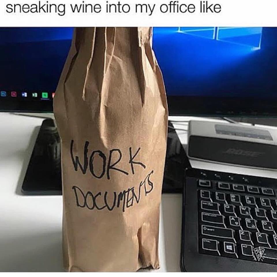 easylifelmcom's tweet photo. #Mondays #wine https://t.co/9hZU3I5QWK