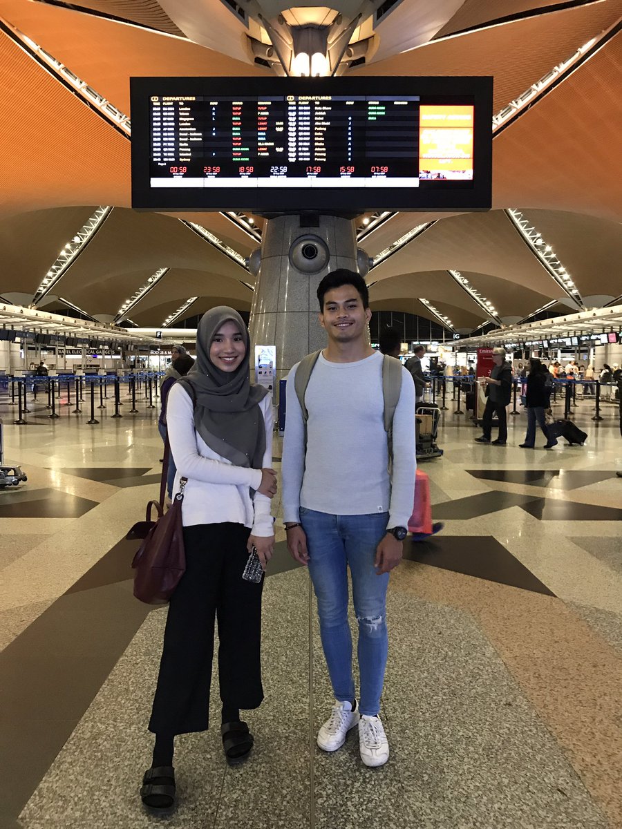 hanifyazid's tweet photo. Definitely gonna miss this qtpie ☹️ #BackToLdr 🇬🇧 https://t.co/N8aPLgPhQf