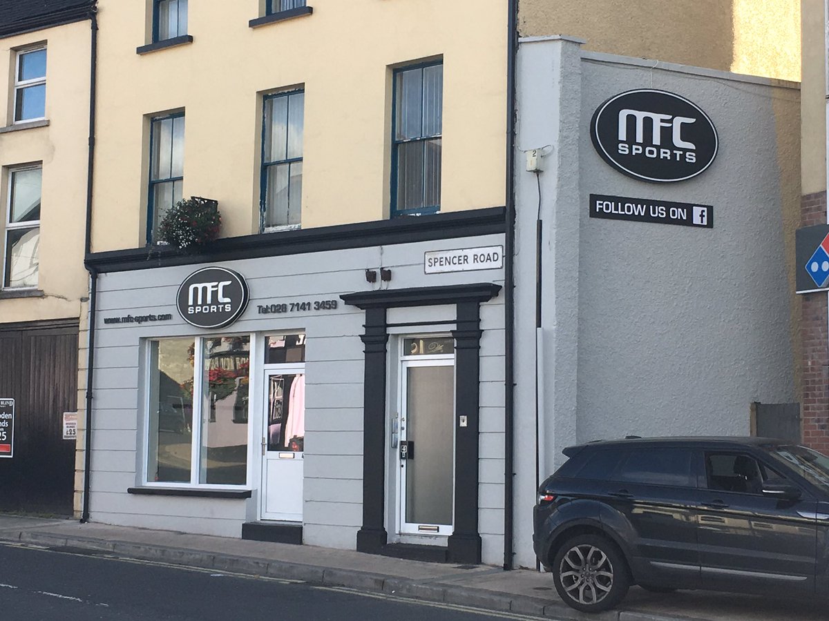 mfc_sports's tweet photo. A very special day for us @ MFC having the signage of the new office applied- Delighted! Onwards and upwards!! 🙌🙌 https://t.co/UKb31ZchgC