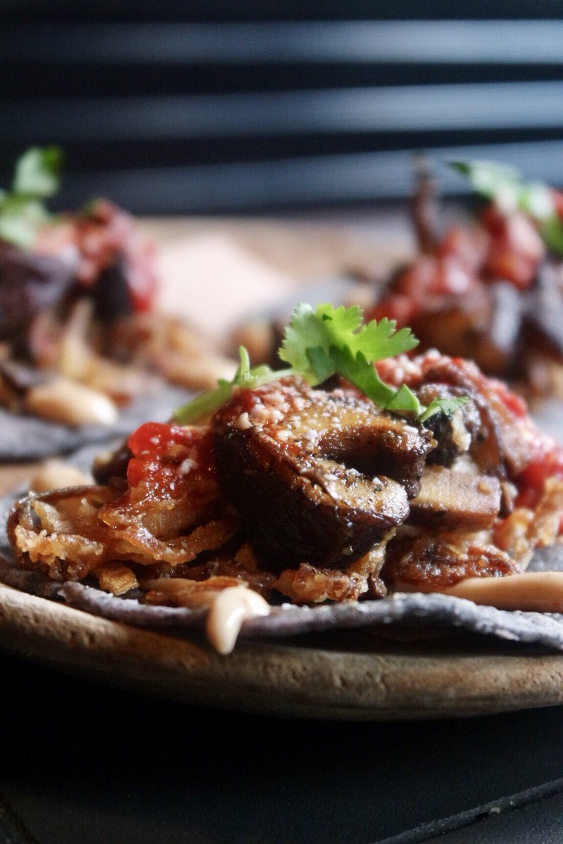 HotBoxLDN's tweet photo. We don't do #MeatFreeMonday (cos were closed!) but if we did it would look something like this. #eatsmoke #spitalfields https://t.co/bHpsr68FYH