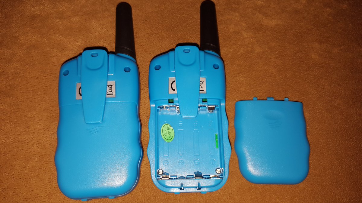 Testlibelle's tweet image. Eigentlich für Kinder, aber auch für unsere Zwecke absolut Top mit gigantischer Reichweite 

testlibelle.de/walkie-talkie-…