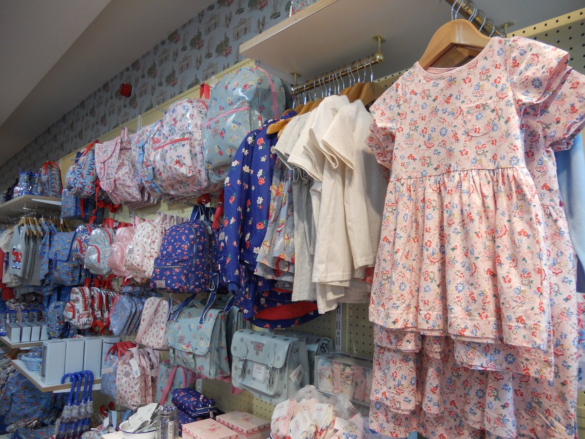 Royal_Shopper's tweet photo. Look how cute the @Cath_Kidston kids range is, those wellies look ideal for stomping through muddy puddles! Shop in-store @Royal_Shopper now https://t.co/fzd3r9ckPZ