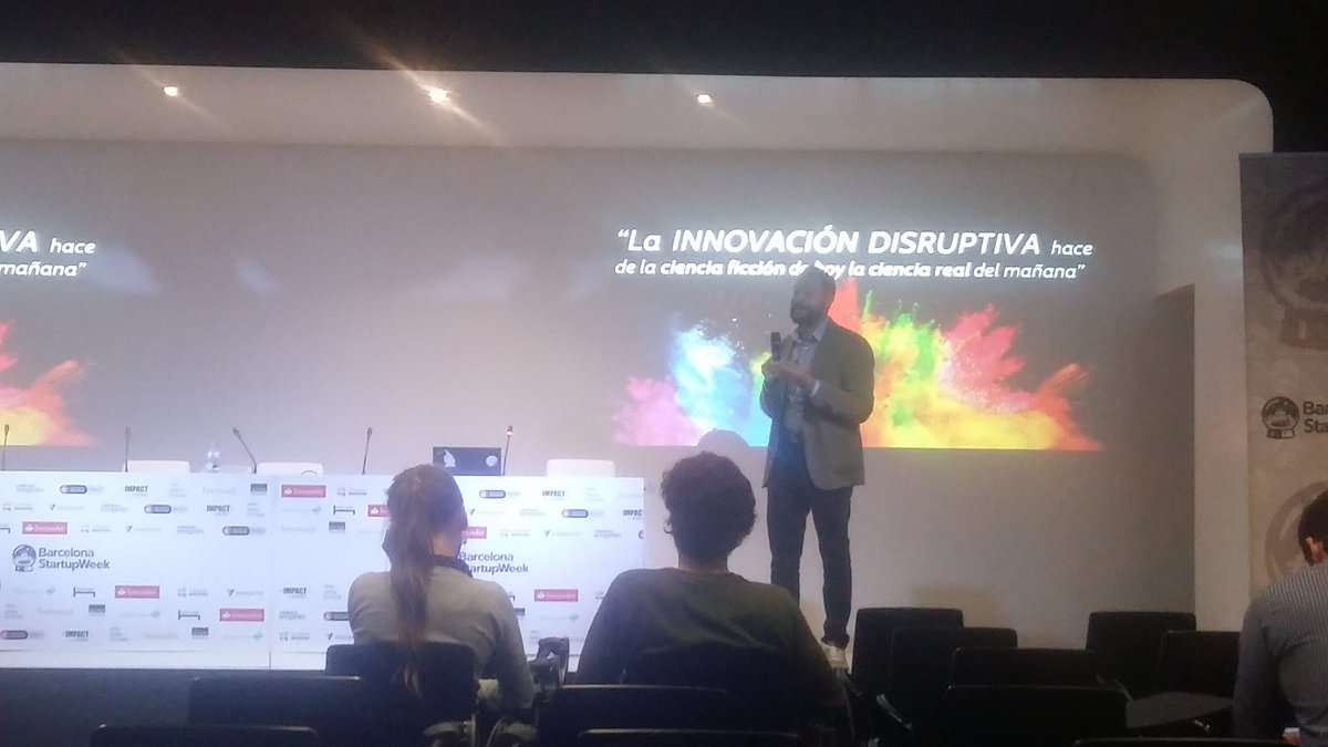 ANNABARBERAND's tweet photo. @AXAopensurance Hoy en el #BCNstartupweek hablando de Insurtech https://t.co/QqEc1P95yE