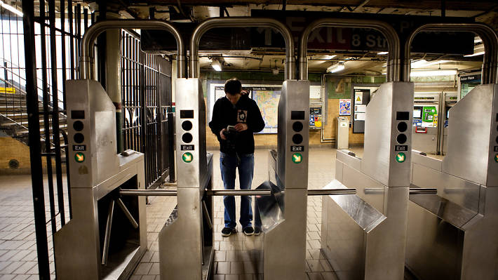 TimeOutNewYork's tweet photo. Don’t be a dick about it, just swipe someone into the subway if they ask: https://t.co/xD0mCspyn6 https://t.co/ffNX4zFTvx