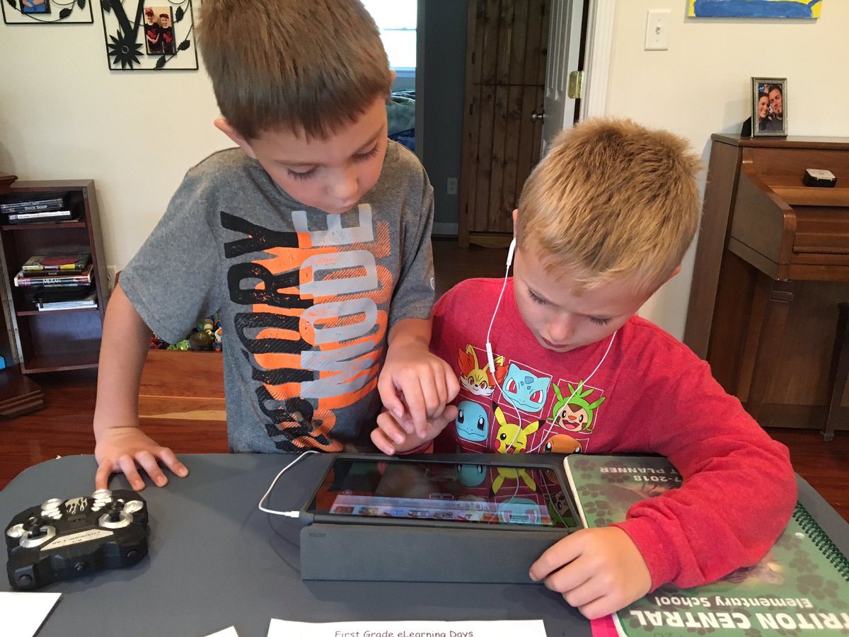 lthomps1's tweet photo. It takes a village! #tcelearning https://t.co/Y8rhLa1oLJ