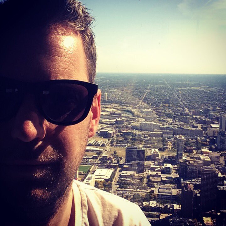 wba_simon's tweet photo. #Chicago #96thfloor https://t.co/JsrlhYLMGw
