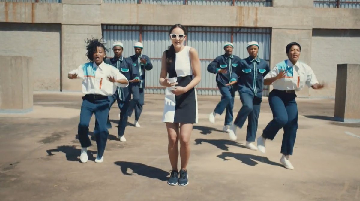 Jainaka_'s tweet photo. Le clip de #Makeba a récemment remporté un @ClioAwards ! 🏆

Plus d'infos ➡️ https://t.co/bOVmTVMvAJ https://t.co/Y6RpOpbouQ