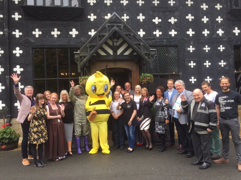 SteveTourism's tweet photo. Great #GroupTravelForum @SamlesburyHall amazing venue and exhibitors thank you too #tour operators @VisitLancashire buyer meets seller! https://t.co/IpsO8kYArP